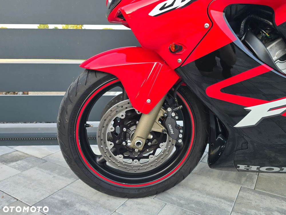 Honda CBR - 22