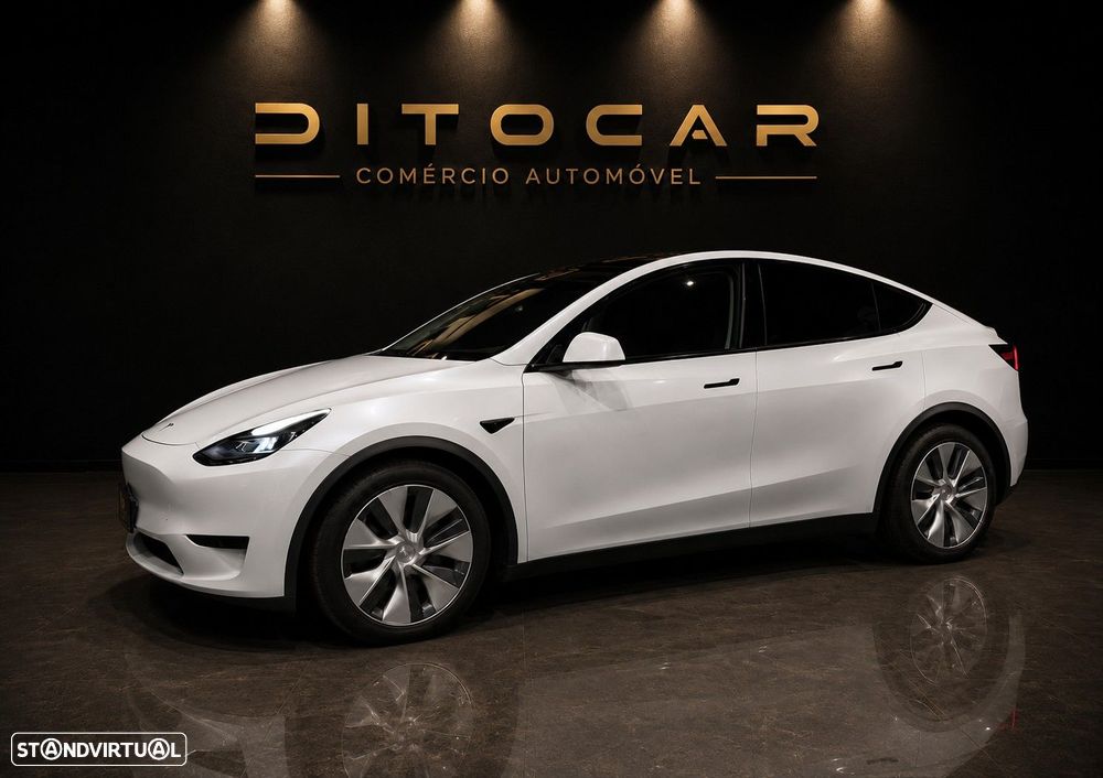 Tesla Model Y Long Range Dual Motor AWD