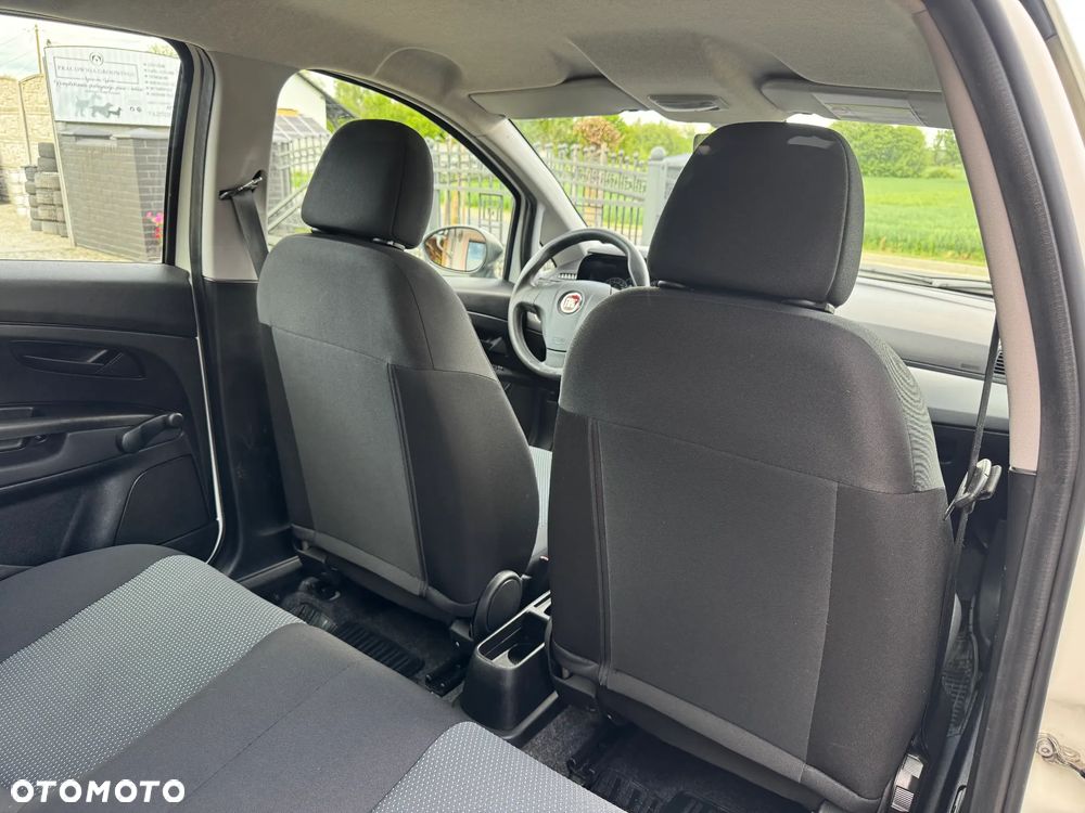 Fiat Punto 1.2 Fresh - 31