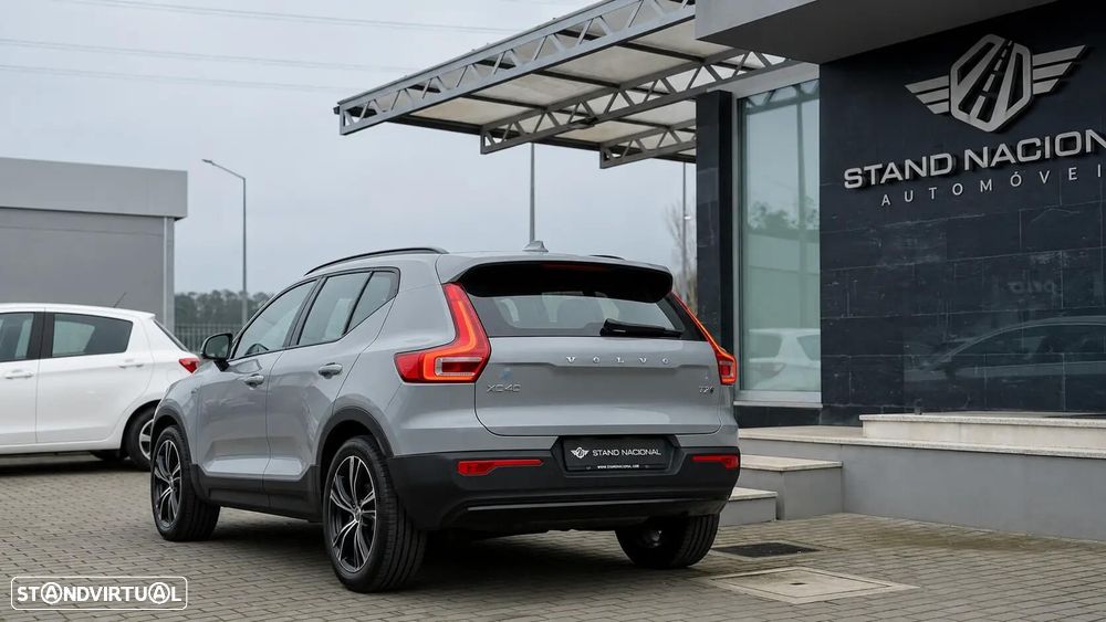 Volvo XC 40 1.5 T2 Plus Dark Auto - 10