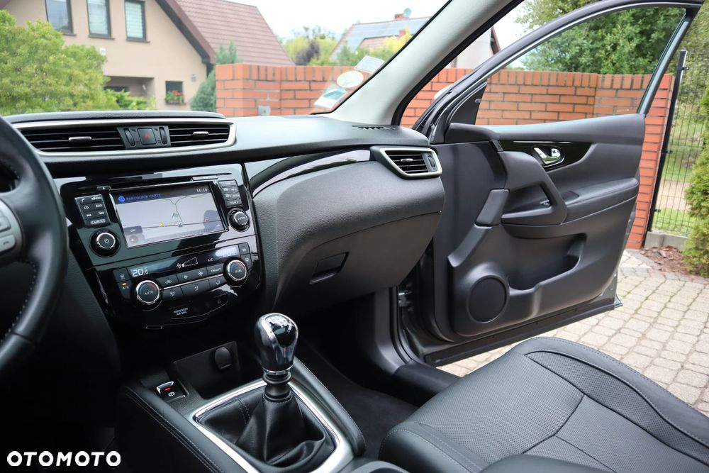 Nissan Qashqai 1.6 DCi Tekna EU6 - 19