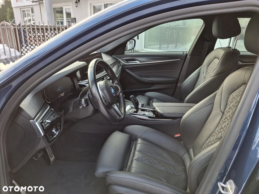 BMW Seria 5 530e M Sport sport - 10