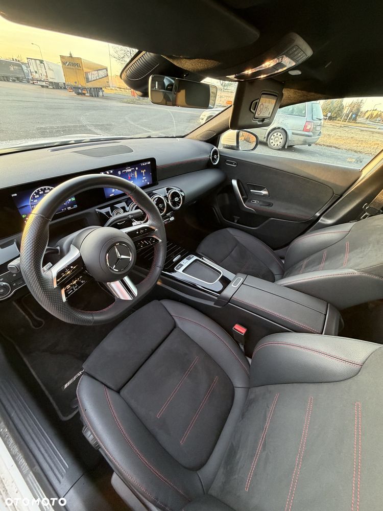 Mercedes-Benz Klasa A 200 AMG Line 7G-DCT - 8