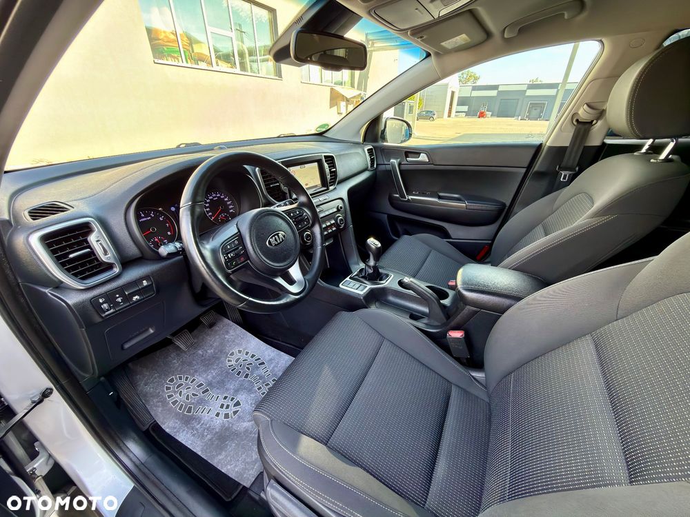 Kia Sportage 1.6 GDI 2WD DREAM-TEAM EDITION - 10