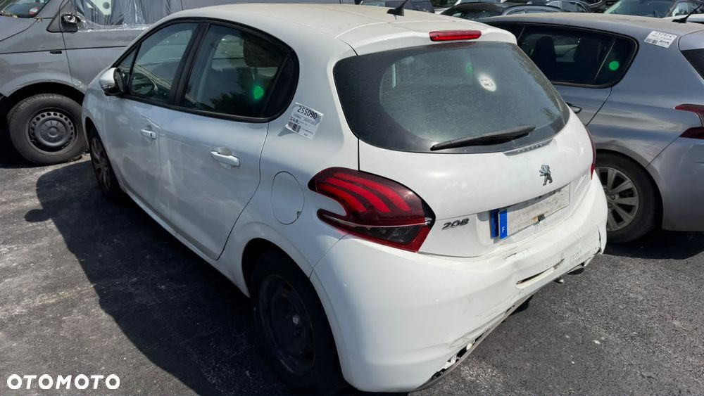 Peugeot 208 1.2 PureTech Access - 5
