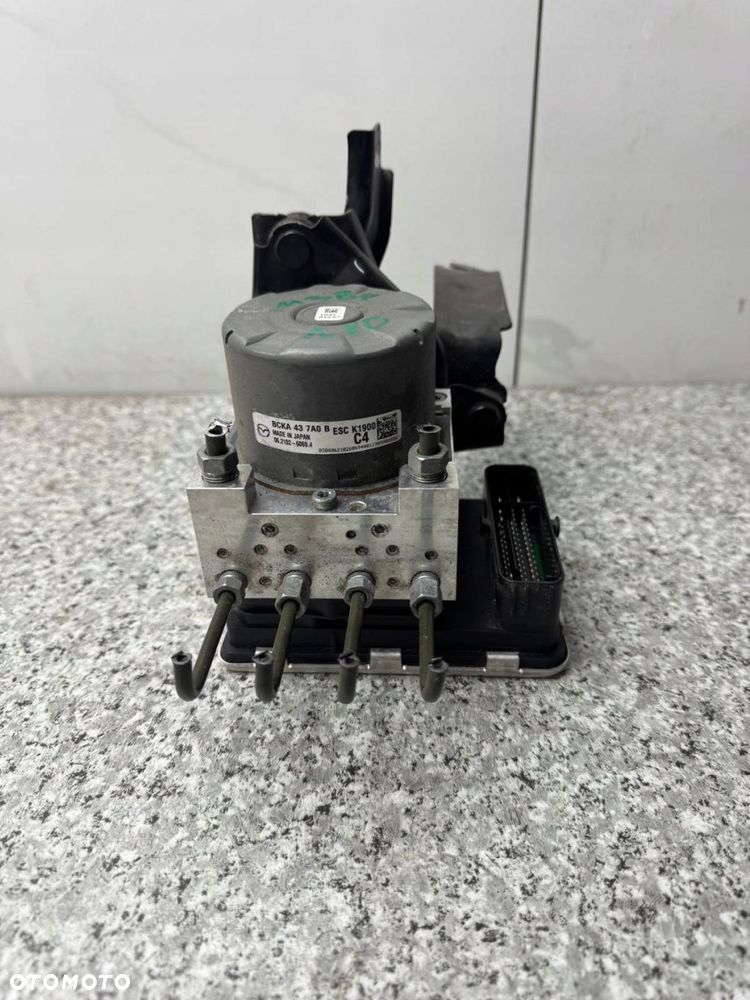 pompa abs hamulcowa mazda 3 iv bp 2019-2025 bcka 43 7a0 b - 1