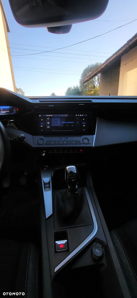 Peugeot 308 - 18