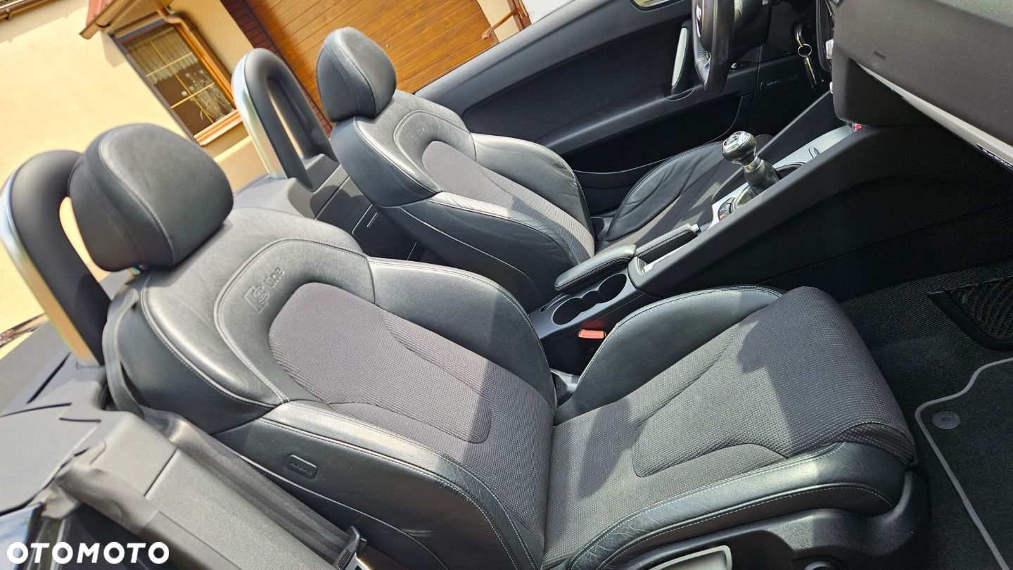 Audi TT Coupé Roadster 2.0 TDI quattro - 24