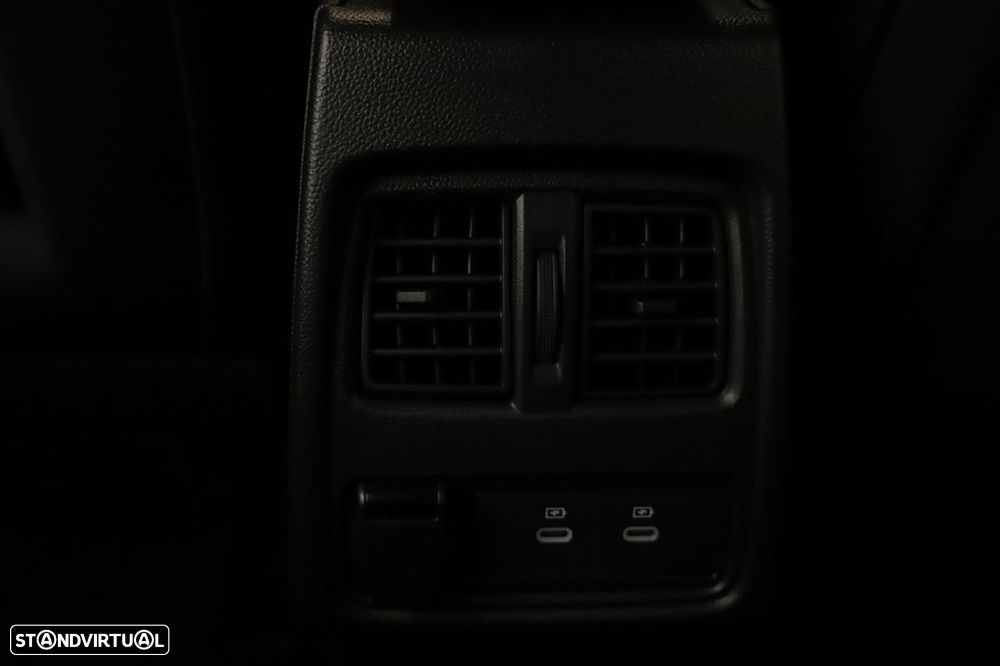 Renault Captur 1.0 TCe Techno - 23
