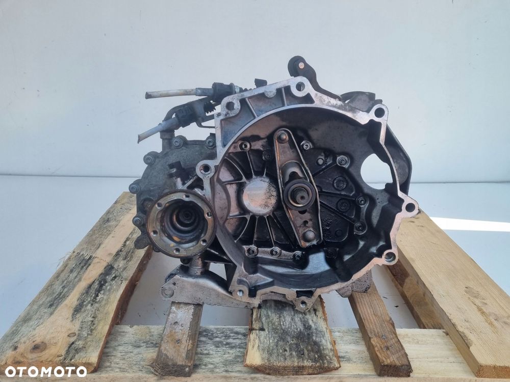 VW Polo IV 1.2 6V MANUALNA SKRZYNIA BIEGÓW manual GDN - 3