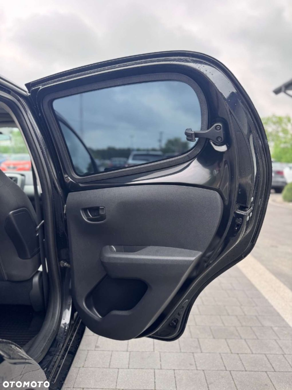 Peugeot 108 - 32