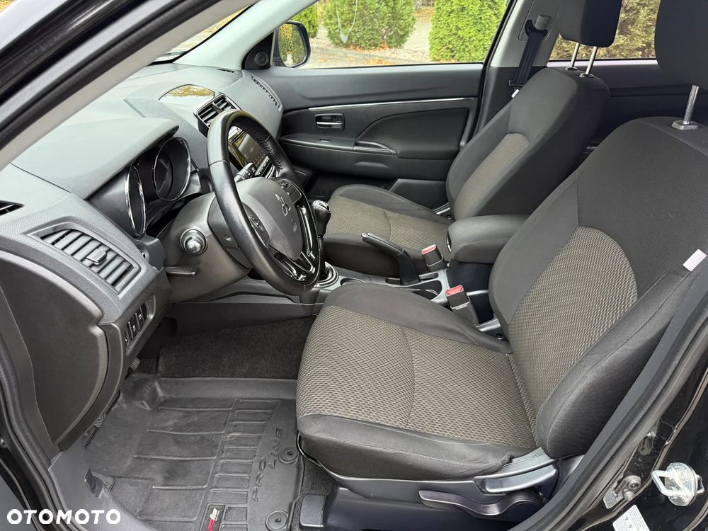 Mitsubishi ASX 1.6 Invite - 11