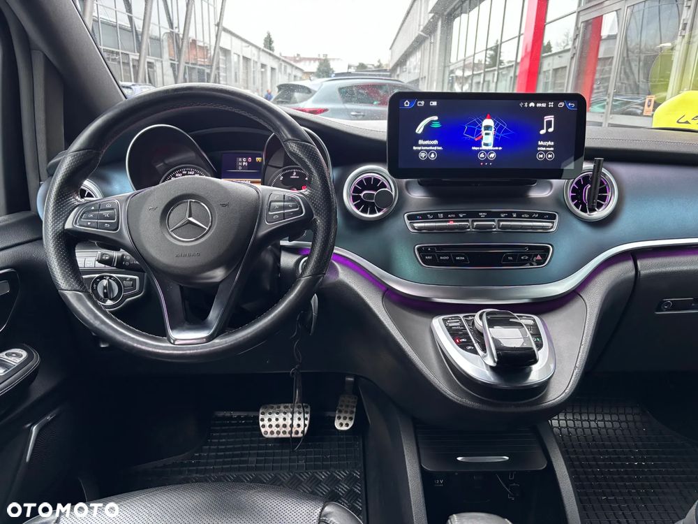 Mercedes-Benz Klasa V 250 d 4-Matic Exclusive 7G-Tronic - 12