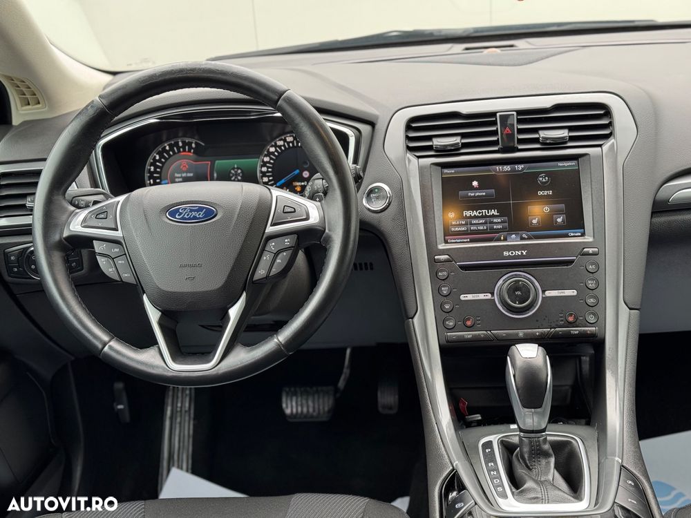 Ford Mondeo 2.0 TDCi Powershift Business - 7