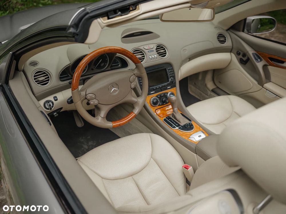 Mercedes-Benz SL 500 7G-TRONIC - 14