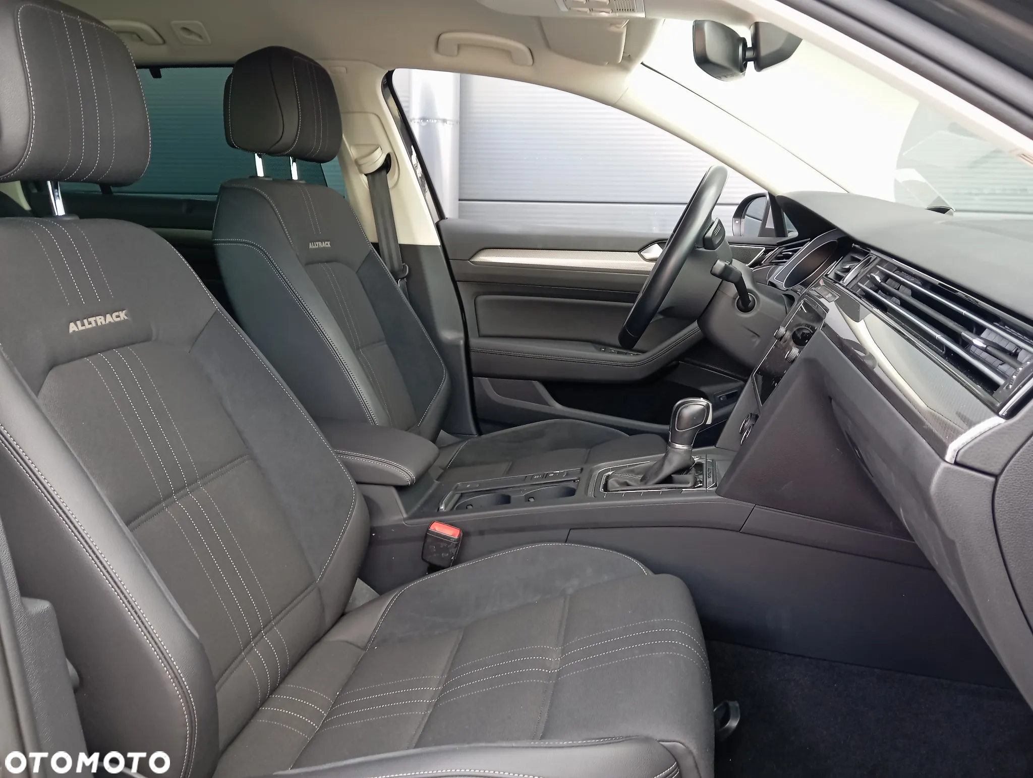 Volkswagen Passat Alltrack 2.0 TDI SCR 4Mot DSG7 - 16