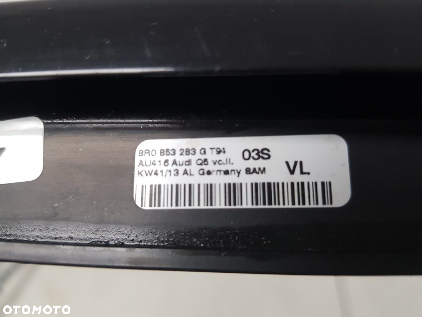 LISTWA ZGARNIAJĄCA AUDI AUDI Q5 I 1 09-16 LEWA PRZÓD PRZEDNIA CZARNA BLACK GLOSSY 8R0853283 - 3
