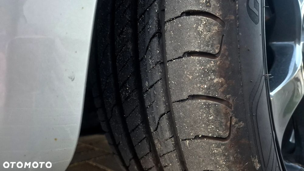 Mercedes-Benz Klasa B 180 CDI EU5 - 27