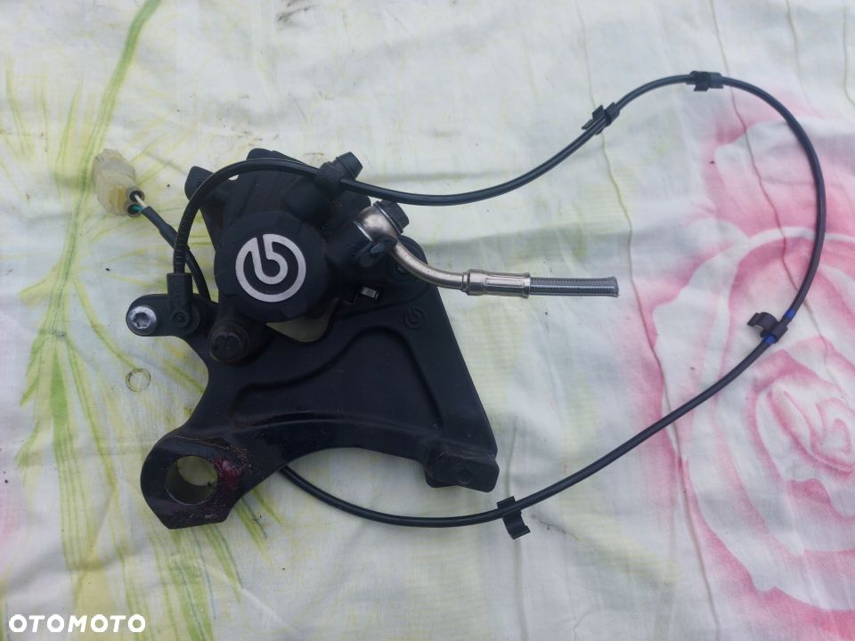 Triumph Street Triple 765 660 zacisk hamulcowy czujnik - 2