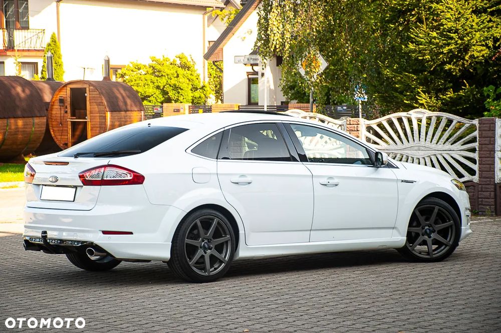 Ford Mondeo 2.2 TDCi Titanium X - 16