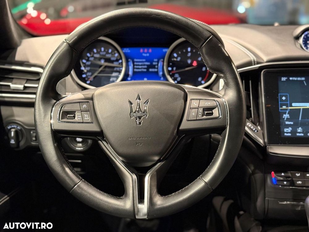 Maserati Ghibli - 15