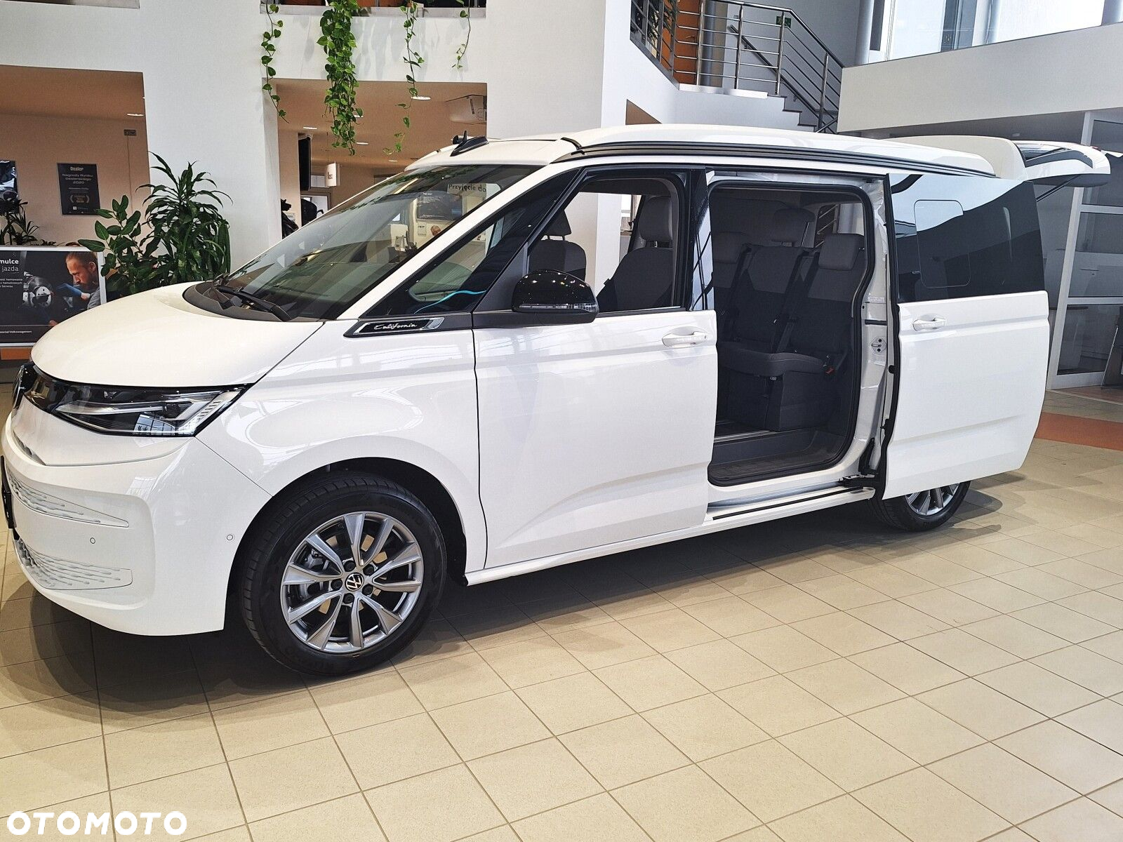Volkswagen California - 14