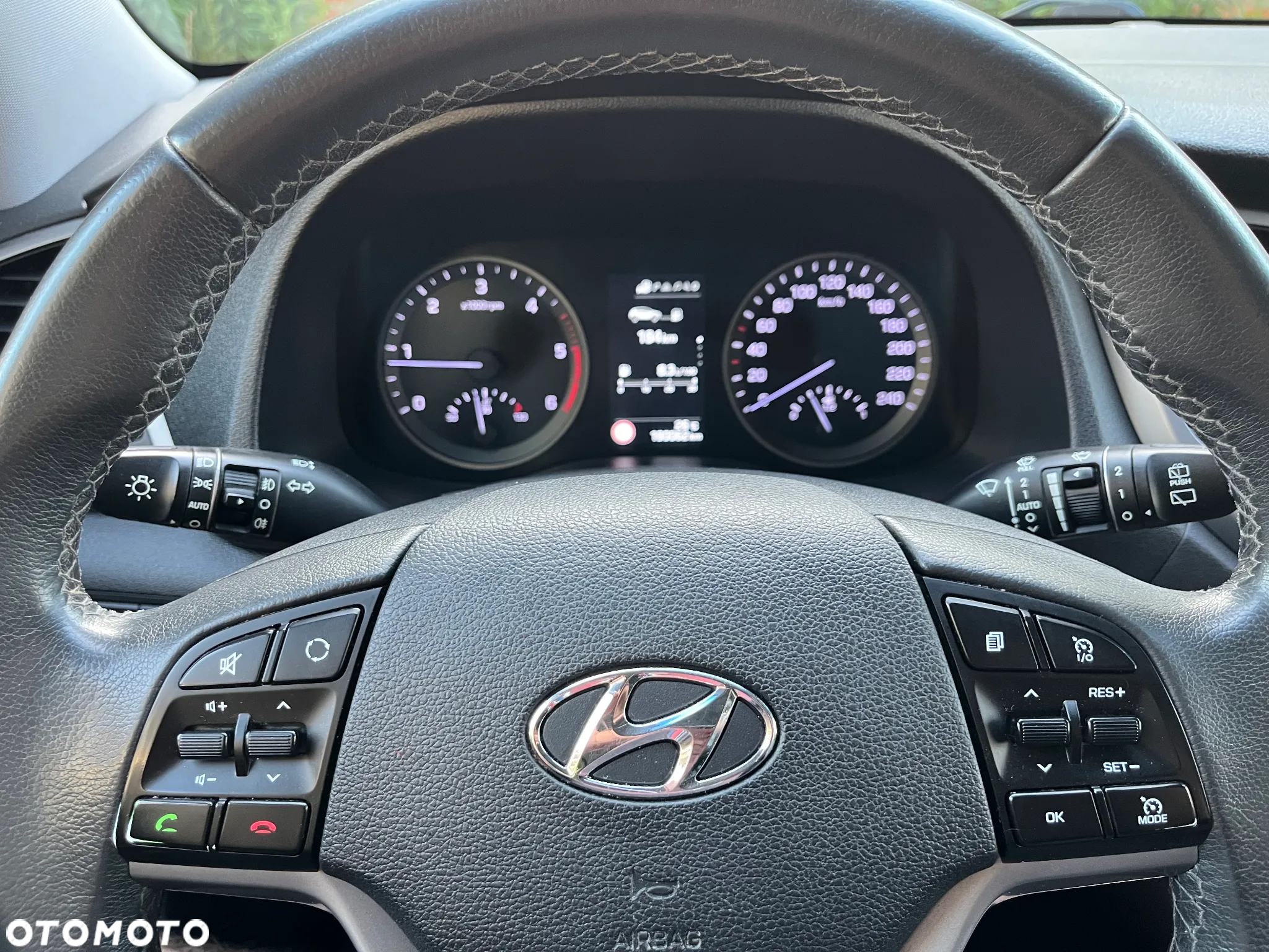 Hyundai Tucson 1.7 CRDI BlueDrive Comfort 2WD - 19