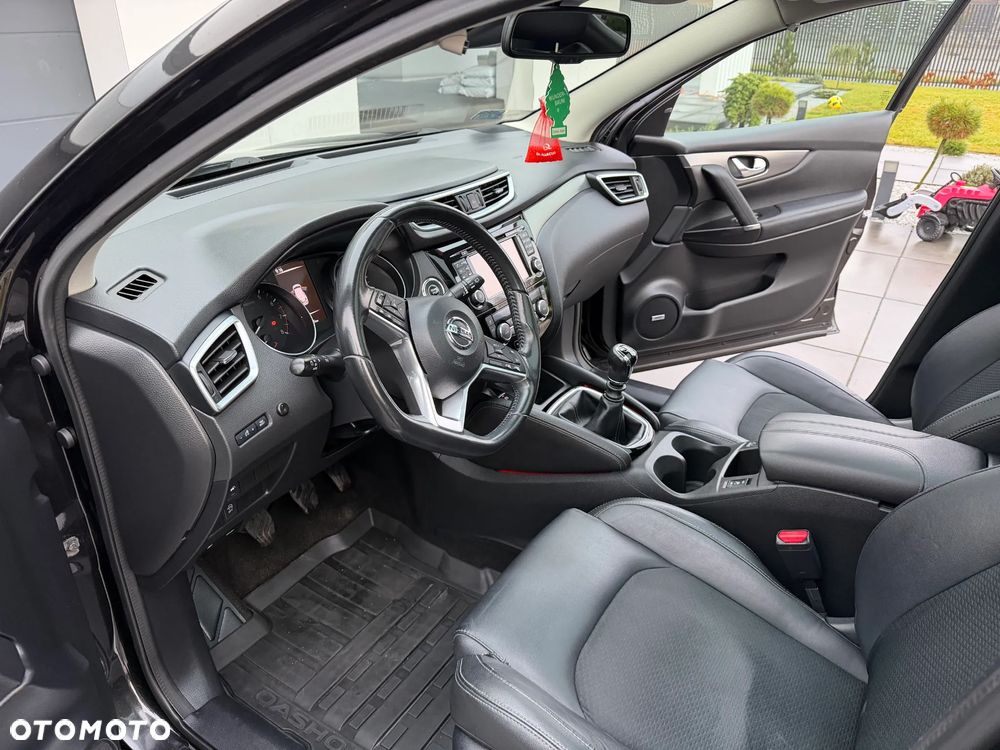 Nissan Qashqai 1.6 DIG-T Tekna - 8