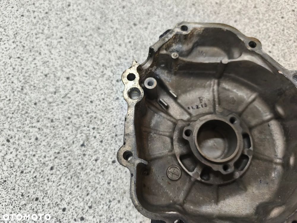 Dekiel, pokrywa silnika Suzuki GSR 600 GSR600 - 14
