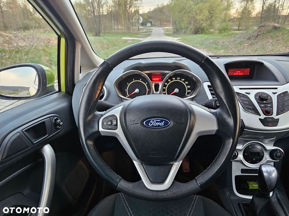 Ford Fiesta 1.6 Ti-VCT Sport - 14