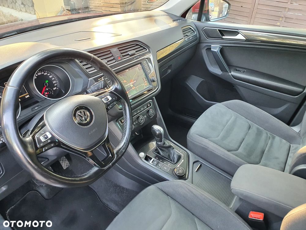 Volkswagen Tiguan - 16