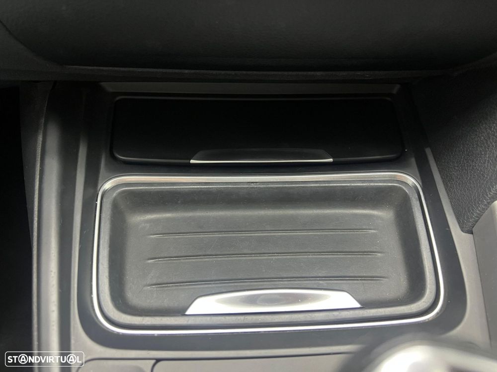 BMW 318 d Touring Navigation Sport Auto - 37