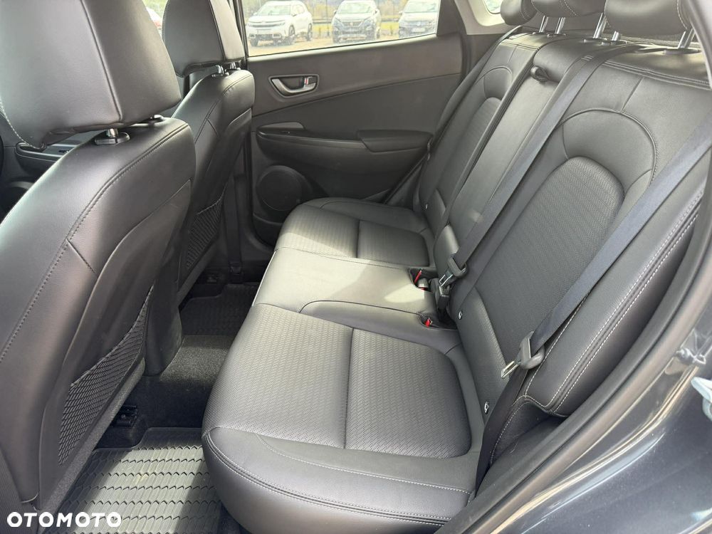 Hyundai Kona 1.6 T-GDI DCT 4WD Premium - 12