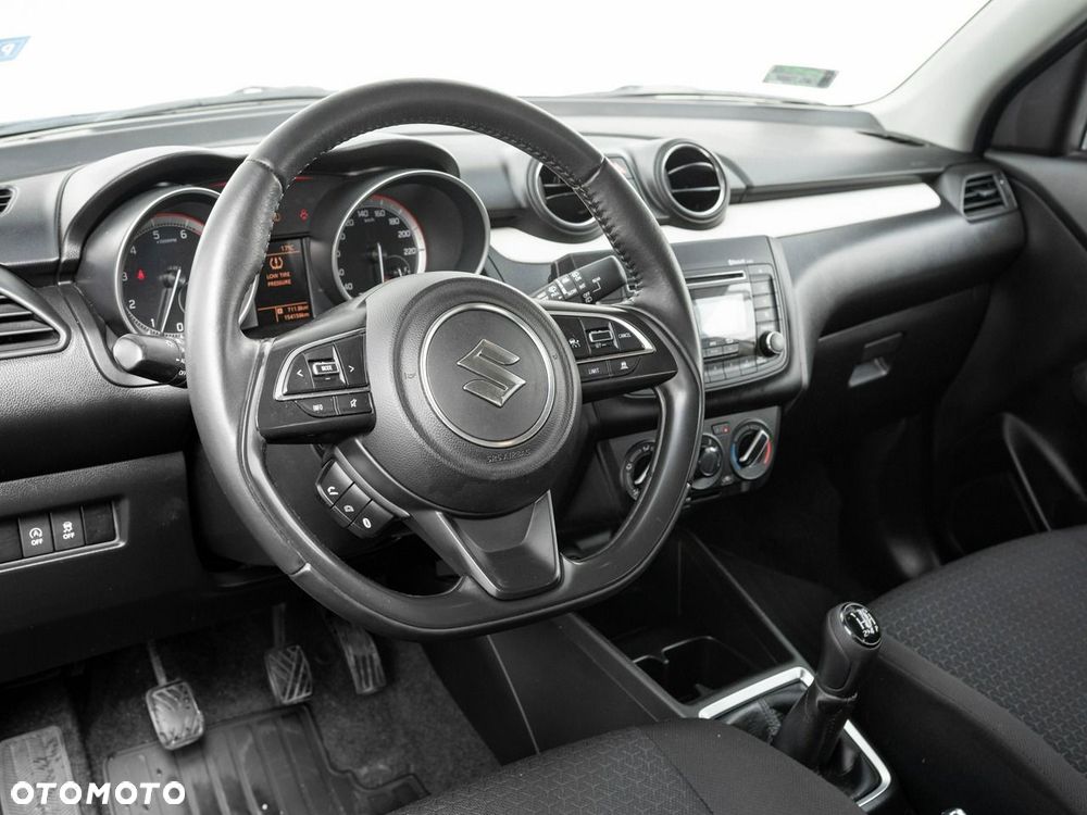 Suzuki Swift - 7