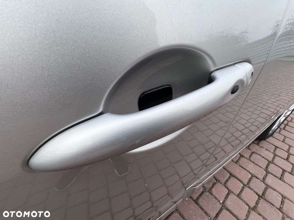 Renault Scenic 1.5 dCi Energy Limited EU6 - 9