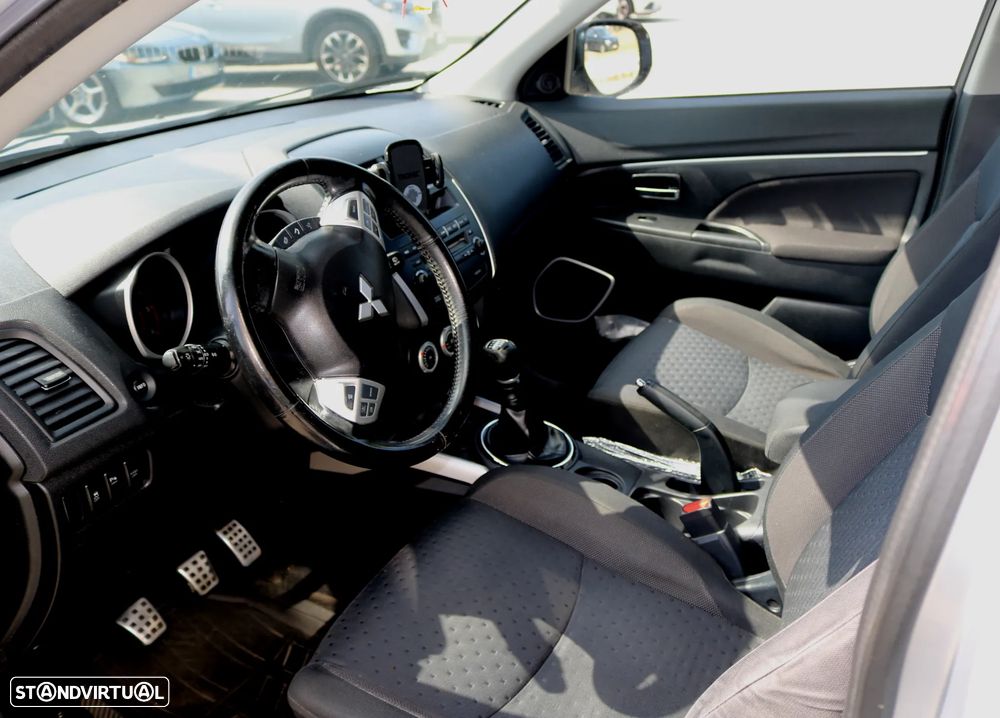 Mitsubishi ASX 1.8 DI-D Instyle - 1