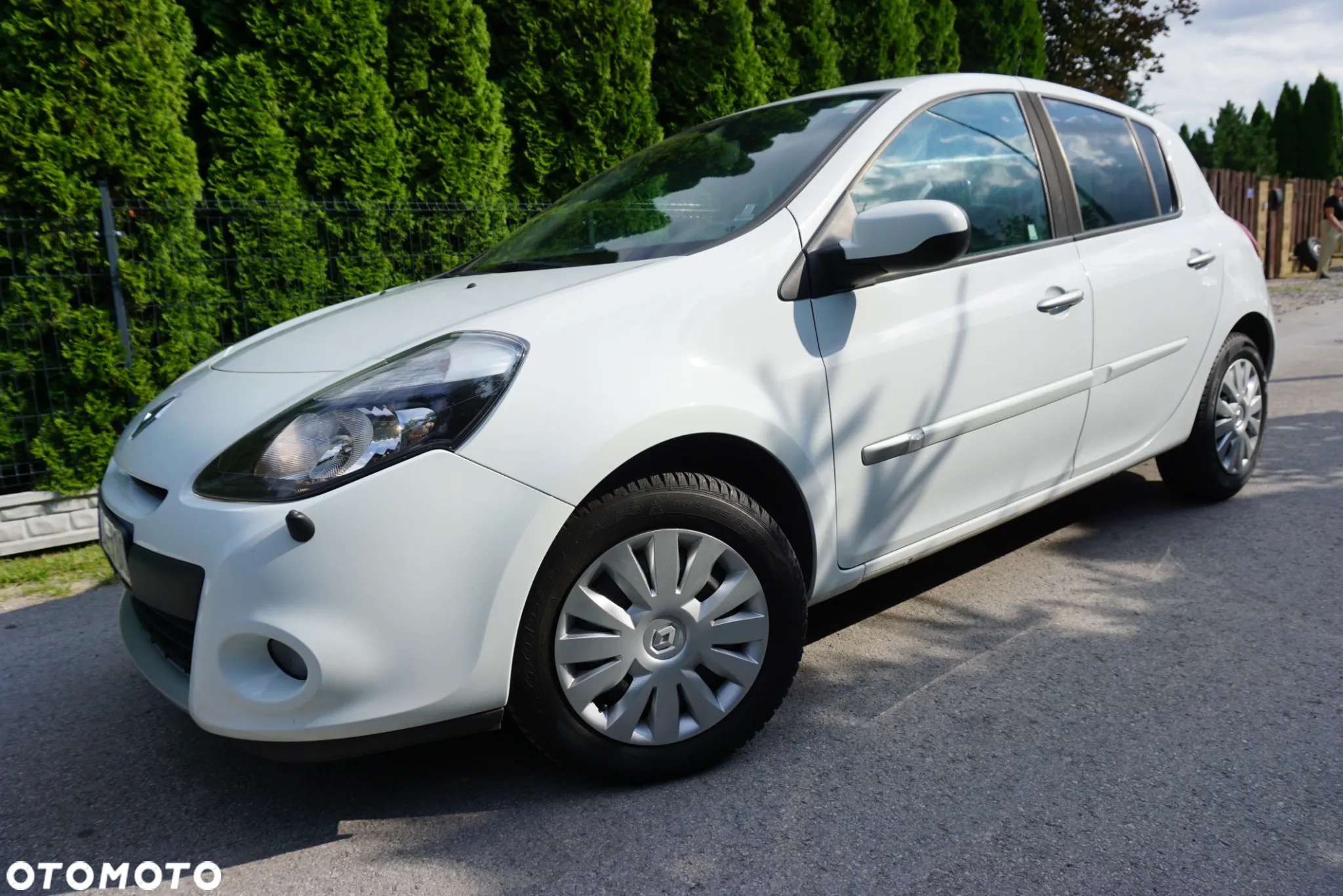 Renault Clio 1.2 16V 75 Expression - 5