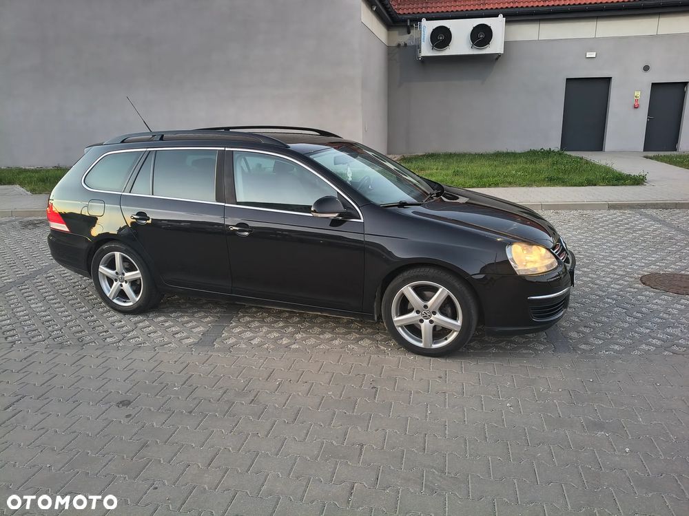 Volkswagen Golf 2.0 TDI DPF Comfortline - 3