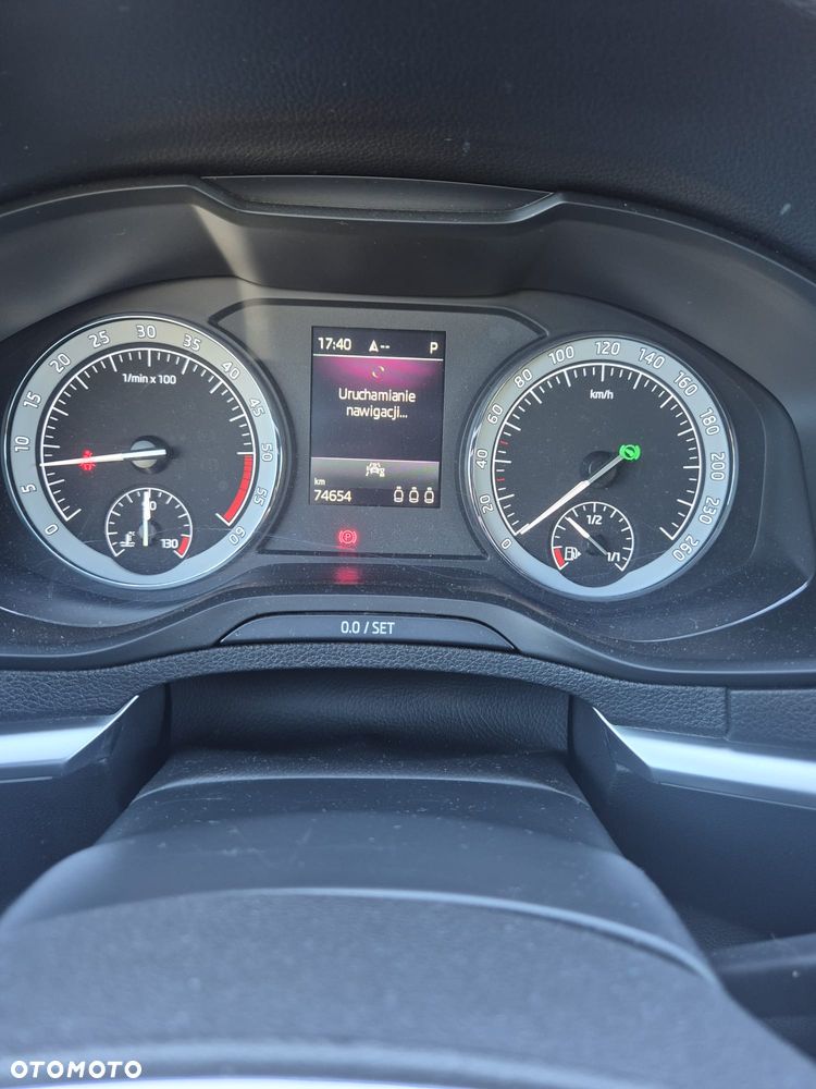 Skoda Karoq 1.6 TDI SCR 4x2 Style DSG - 5