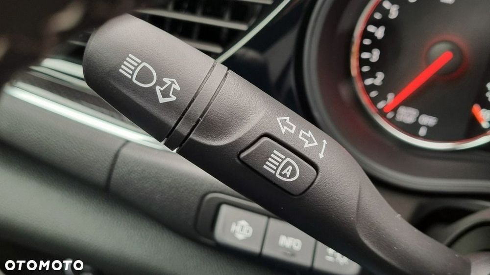 Opel Insignia - 19