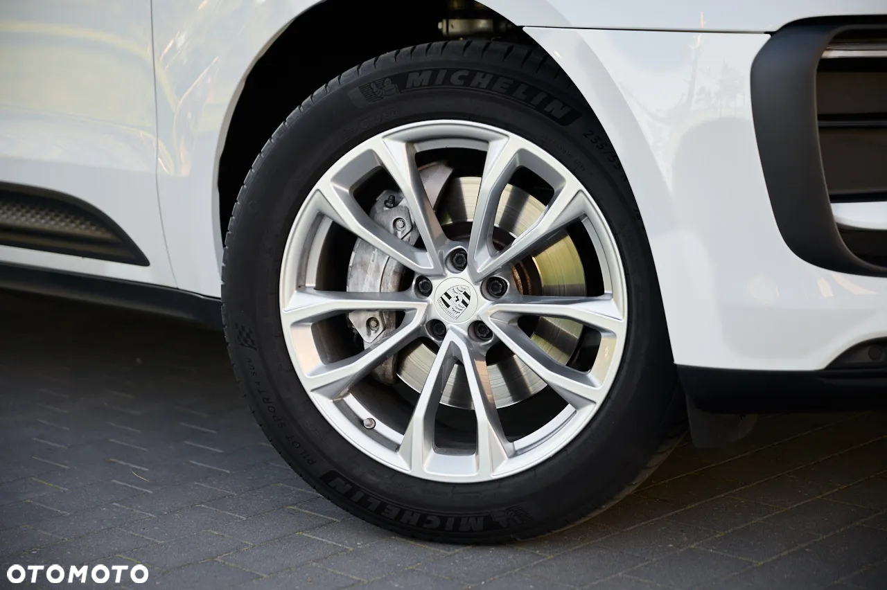 Porsche Macan - 20