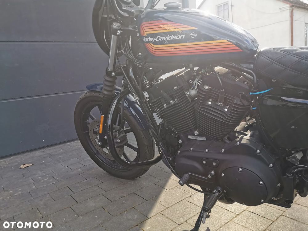 Harley-Davidson Sportster Iron 1200 - 3
