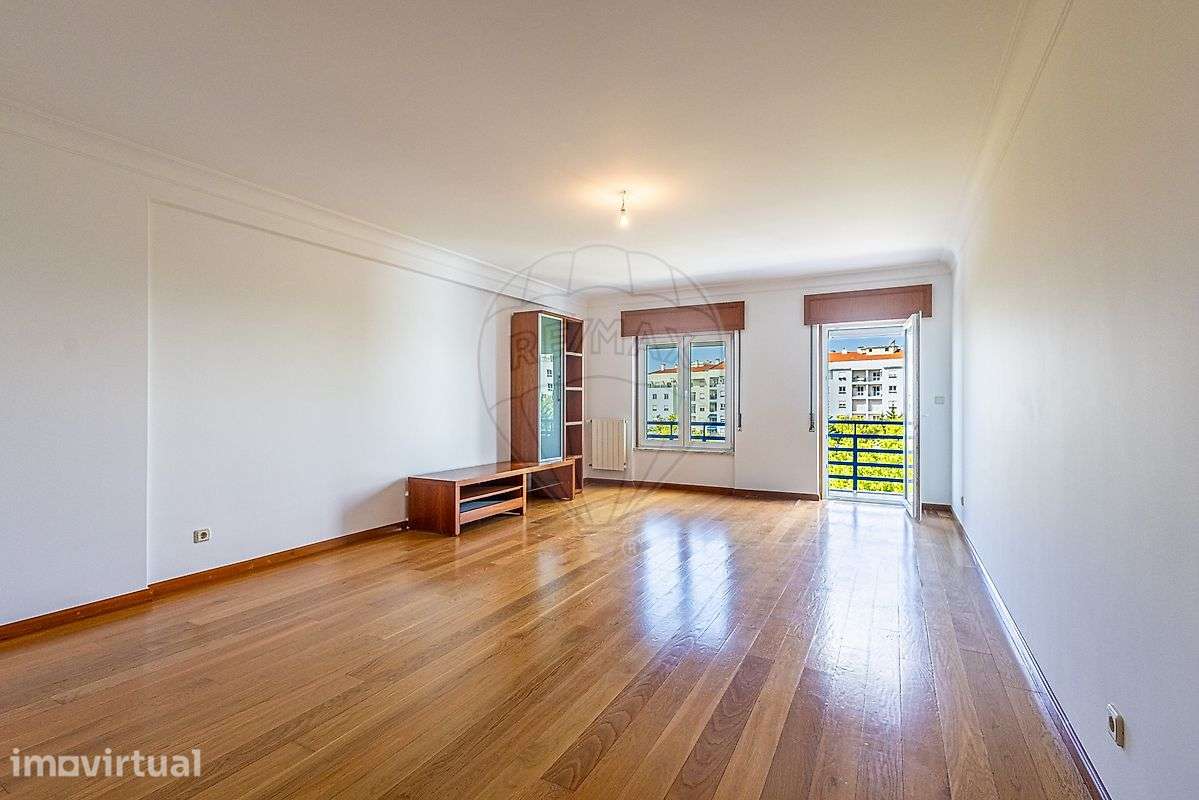Apartamento T2 para arrendamento - Grande imagem: 3/38