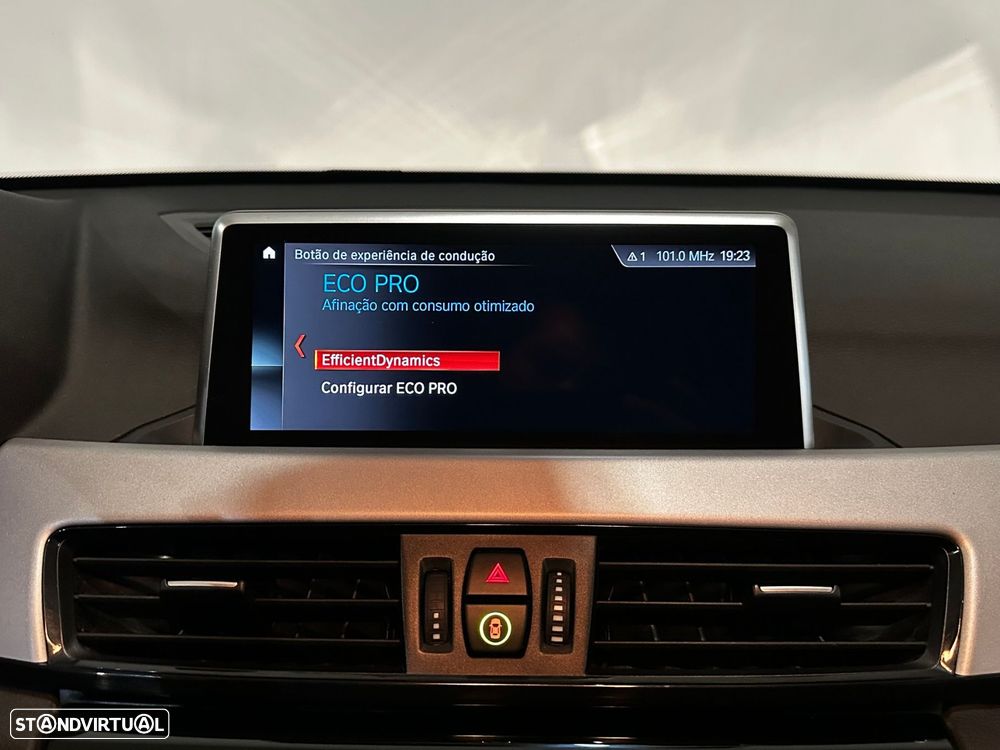 BMW X1 16 d sDrive Advantage Auto - 25