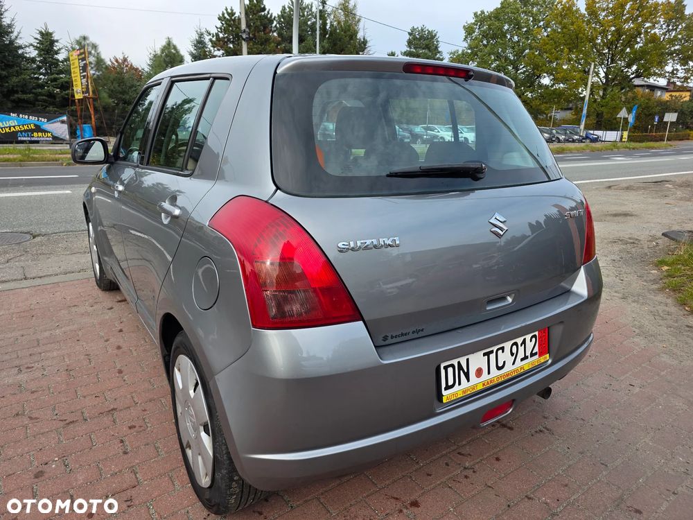 Suzuki Swift - 6