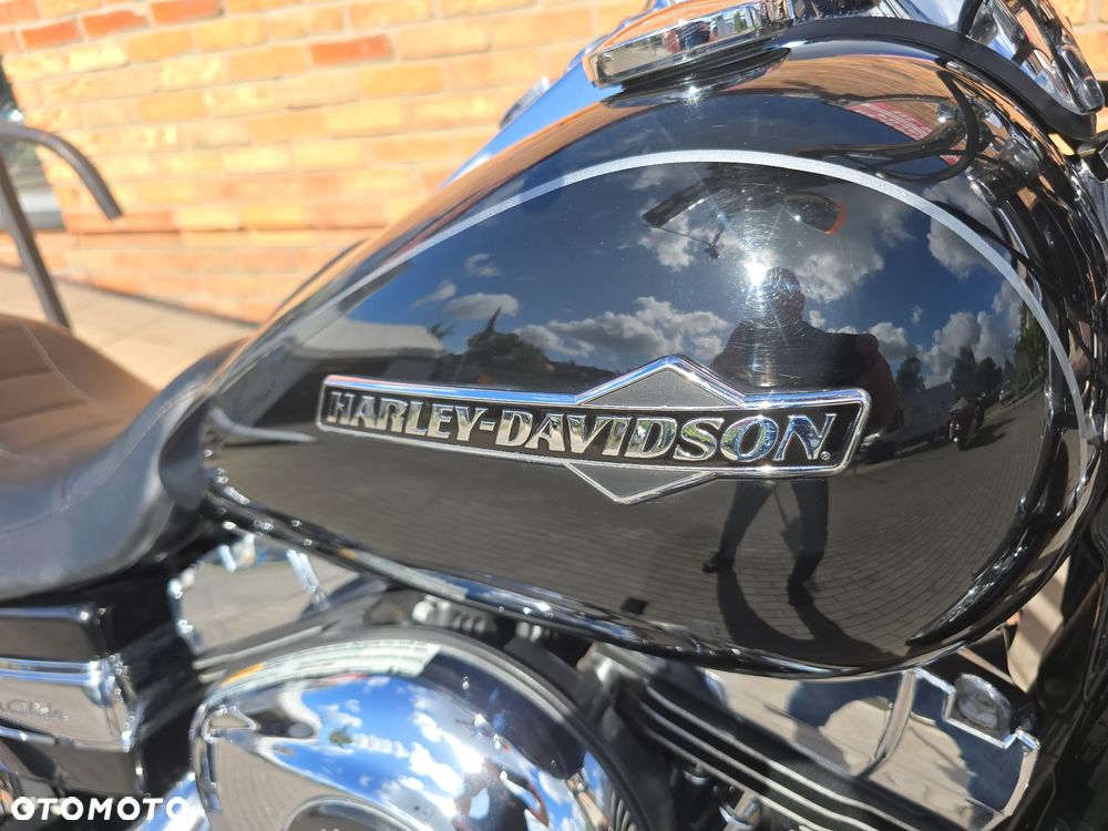 Harley-Davidson Dyna Super Glide - 20