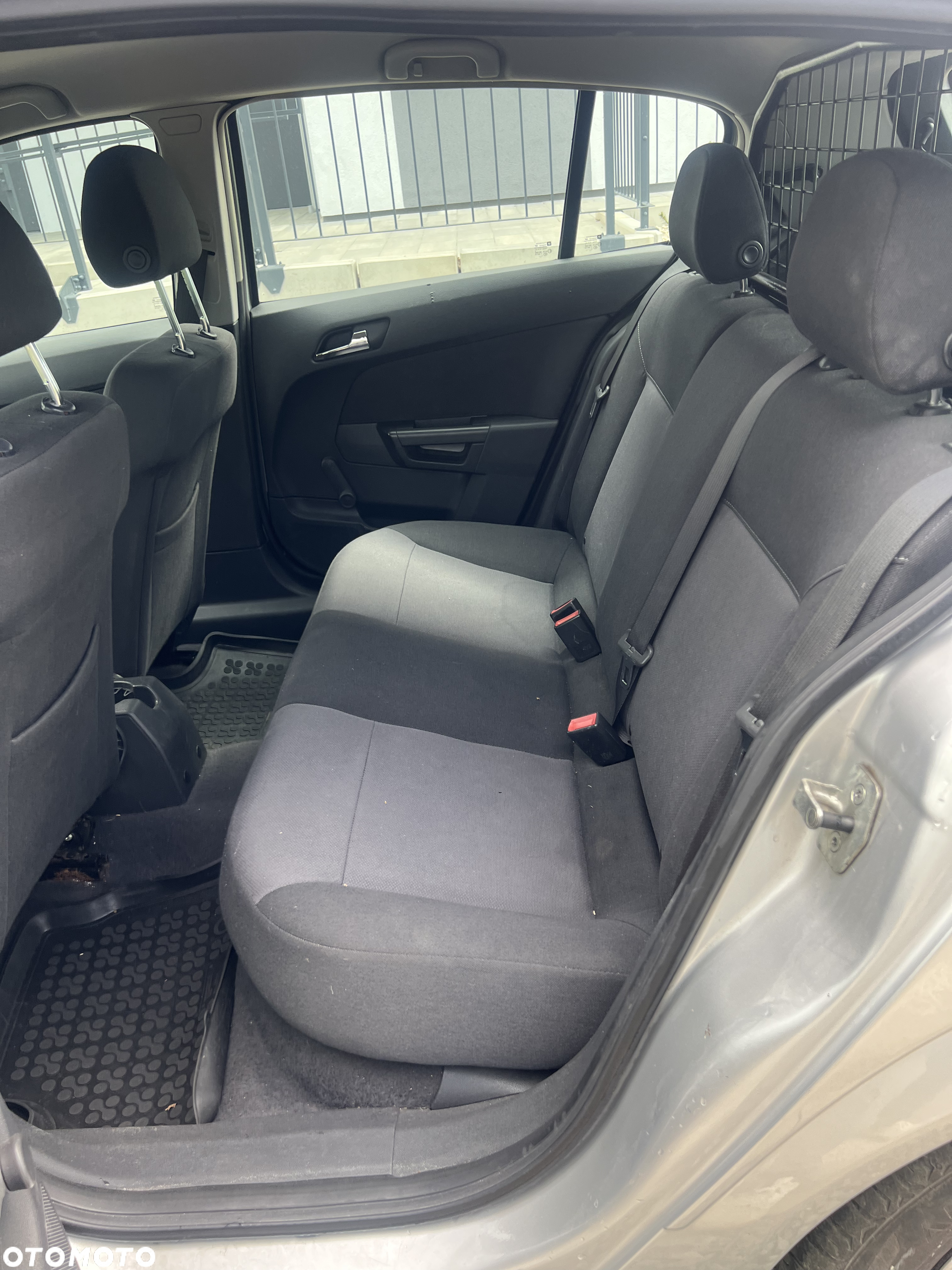 Opel Astra III 1.7 CDTI Cosmo - 11