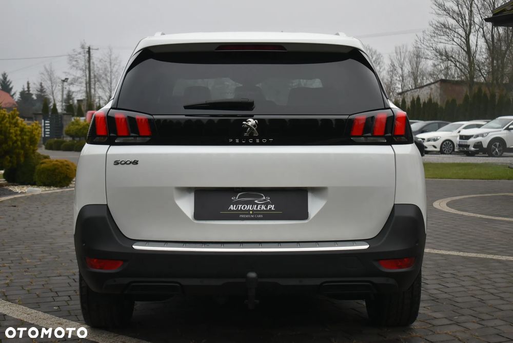 Peugeot 5008 1.5 BlueHDI Allure S&S EAT8 - 3