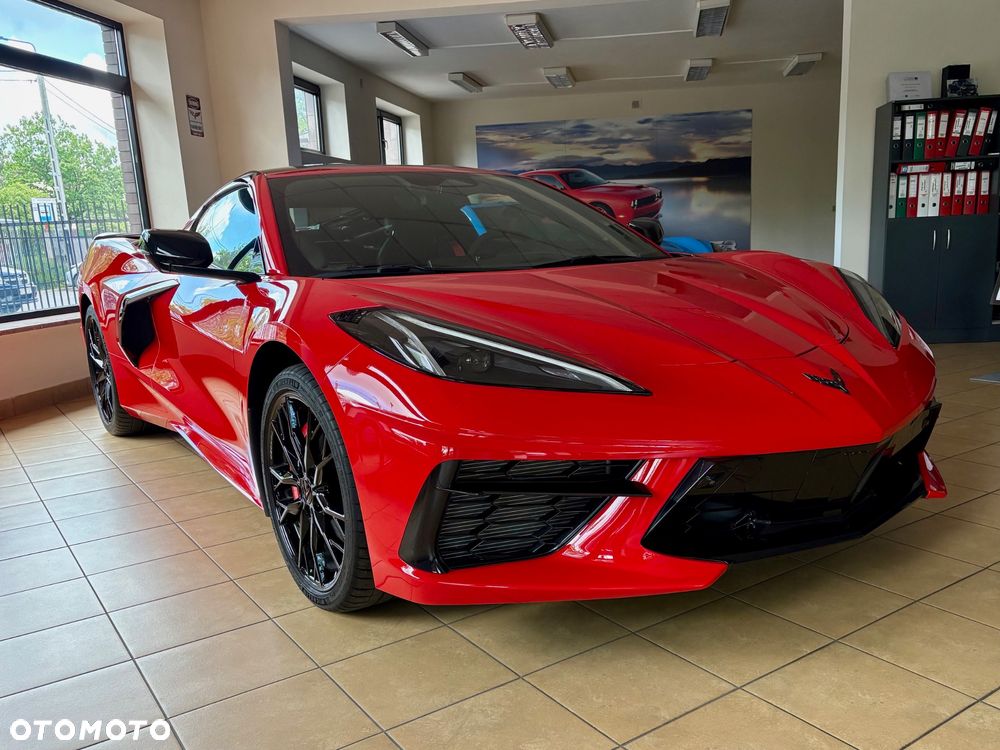 Chevrolet Corvette - 1