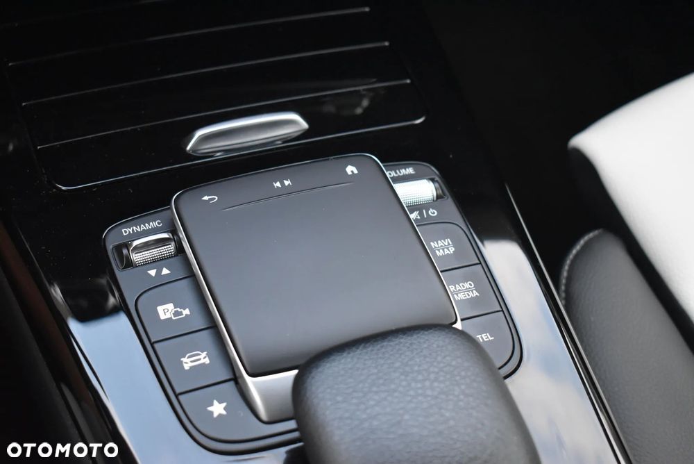 Mercedes-Benz CLA 220 d 8G-DCT AMG Line Advanced Plus - 29